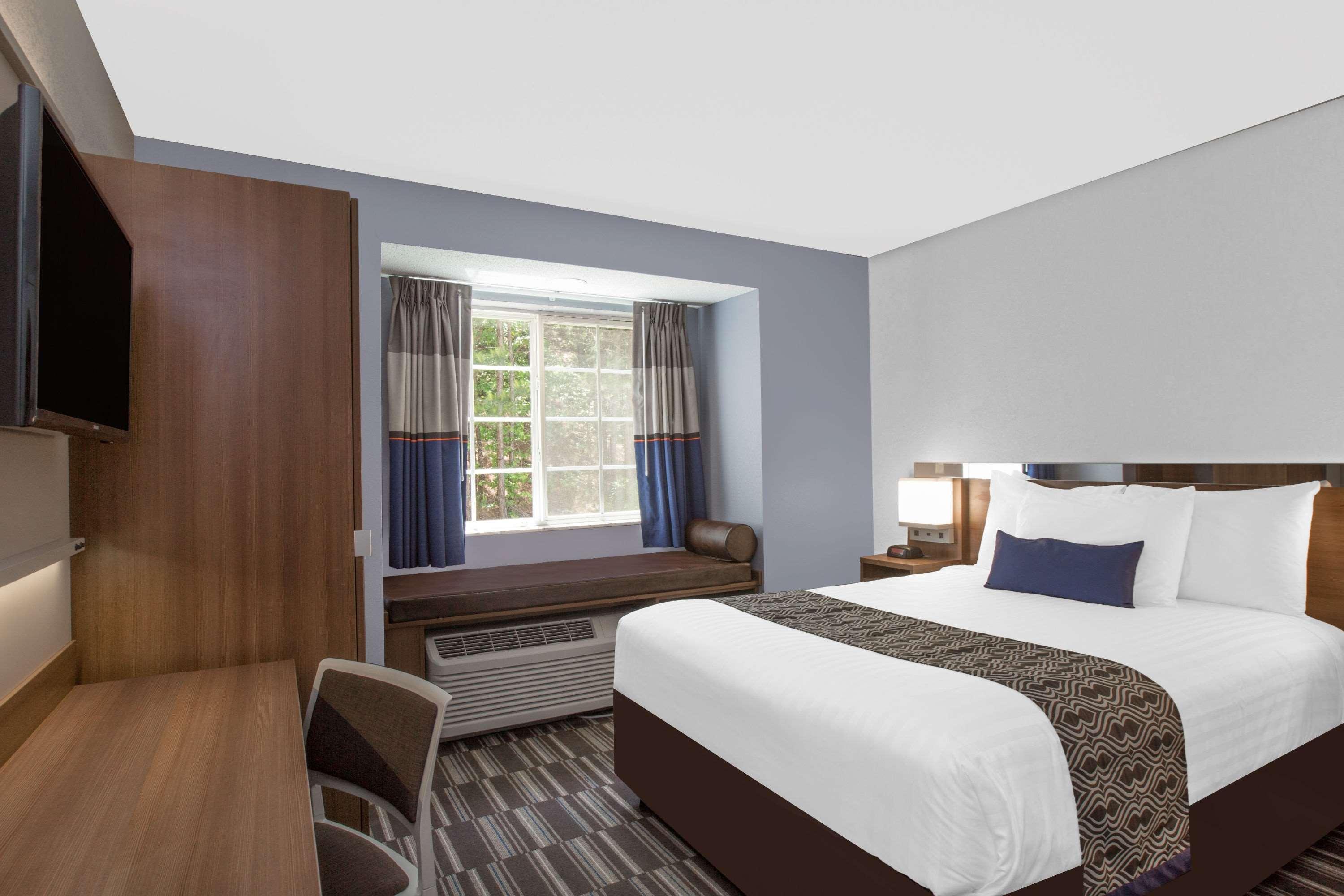 Microtel Inn & Suites By Wyndham Gardendale Exteriör bild